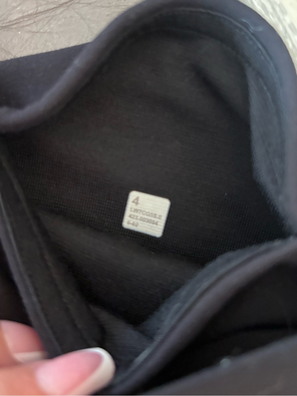 lululemon athletica Black High-Rise Athletic Shorts with pockets - Picture 3 of 3